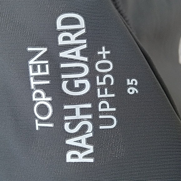 TopTen Rash Guard Top - Picture 2 of 4